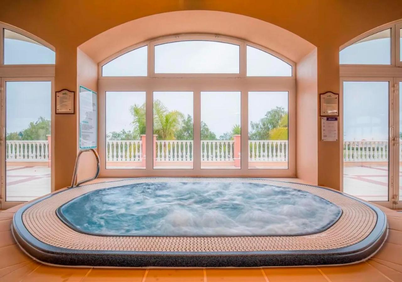 Boavista Fairviews Village Лагос Екстериор снимка